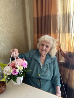 21 округ. Поздравление с 95-летием!